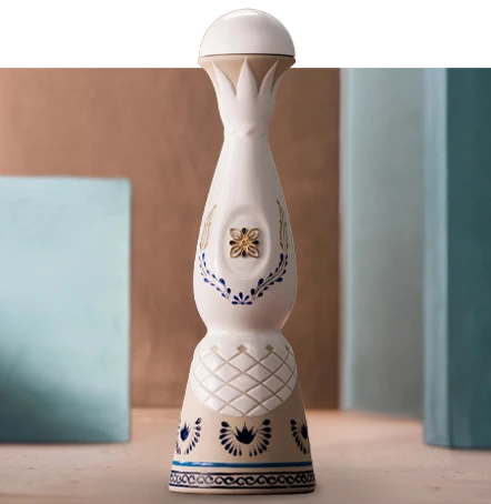 Añejo thumbnail (2).webp__PID:fc545ac4-138e-4bec-98ab-5b53ba219a83