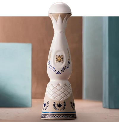 Añejo thumbnail (2).webp__PID:fc545ac4-138e-4bec-98ab-5b53ba219a83